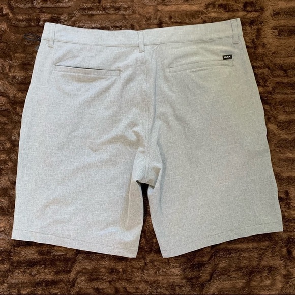 RVCA NWT Hybrid Short Size 38 Classic Length 20” - Picture 6 of 15